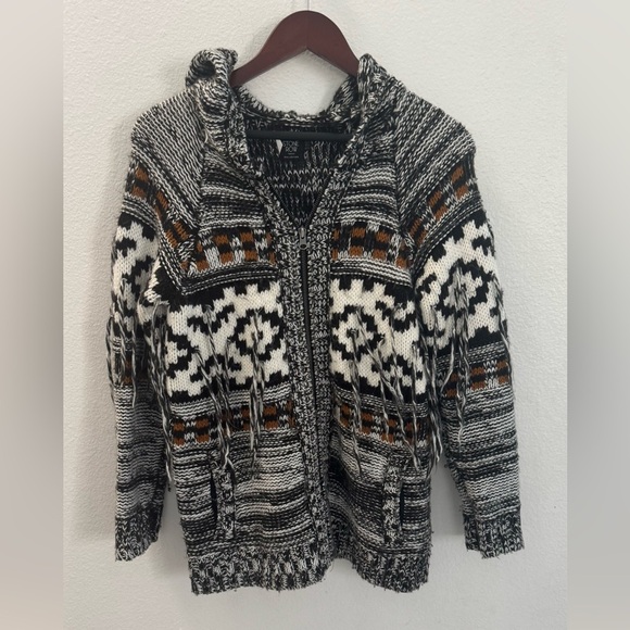 Volcom Jackets & Blazers - Volvon Vintage Cozy Knit Hooded Cardigan size XS